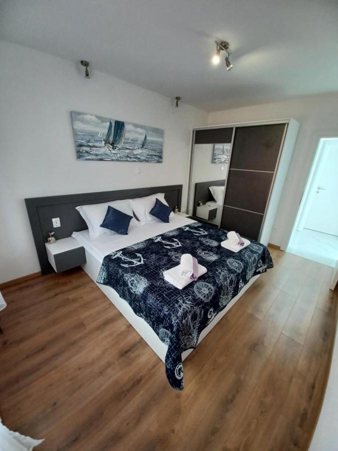 Luxury Apartment Cvita Подстрана Екстериор снимка