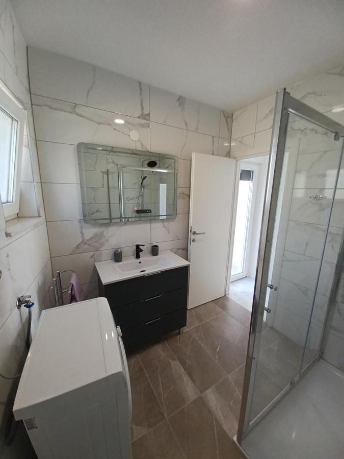 Luxury Apartment Cvita Подстрана Екстериор снимка