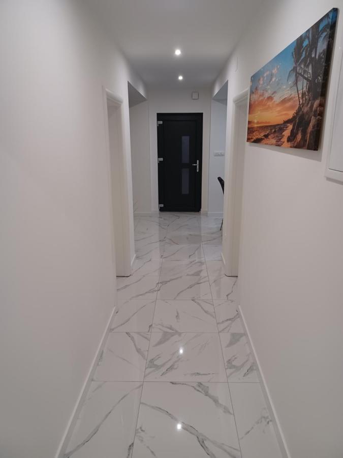 Luxury Apartment Cvita Подстрана Екстериор снимка